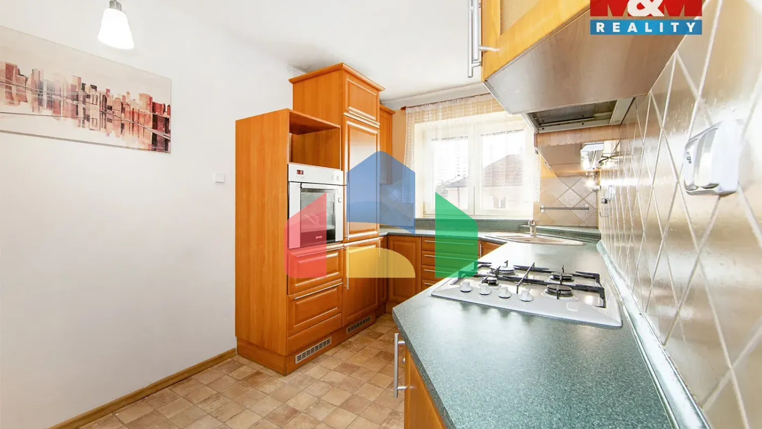 На продажу квартира 3-комн. студия 61 m²