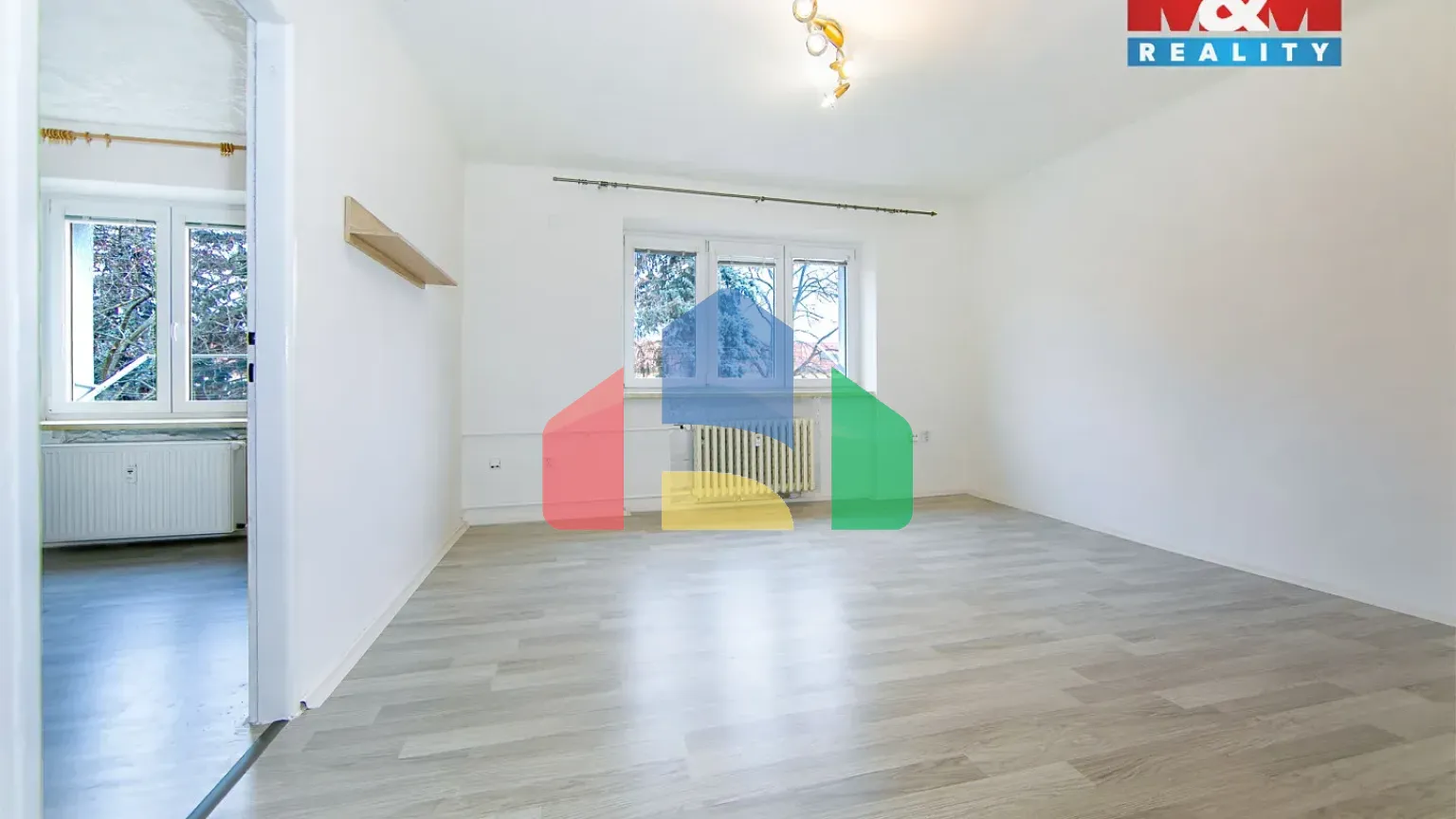 На продажу квартира 3-комн. студия 61 m²