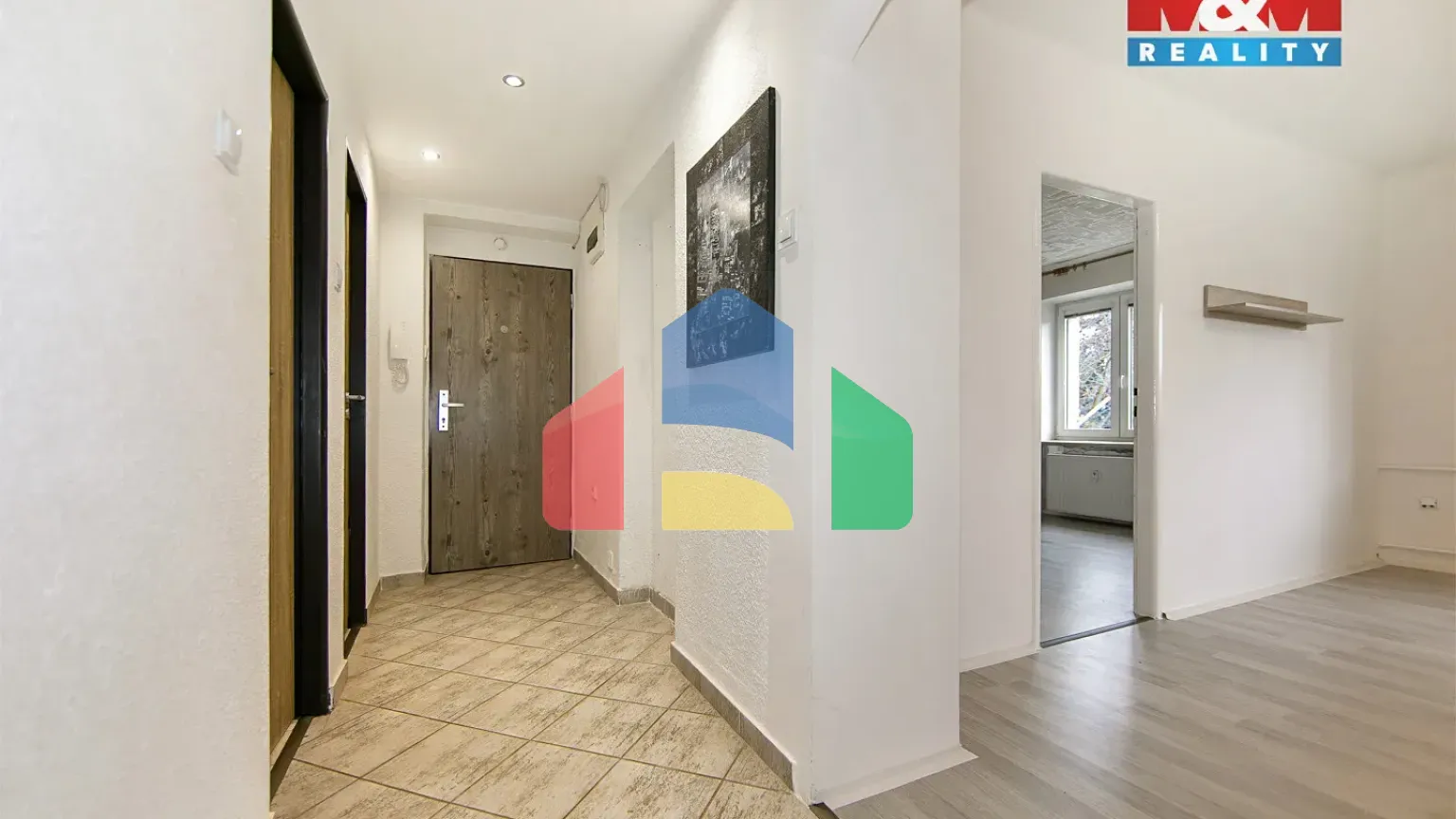 На продажу квартира 3-комн. студия 61 m²