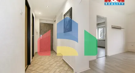 На продажу квартира 3-комн. студия 61 m²