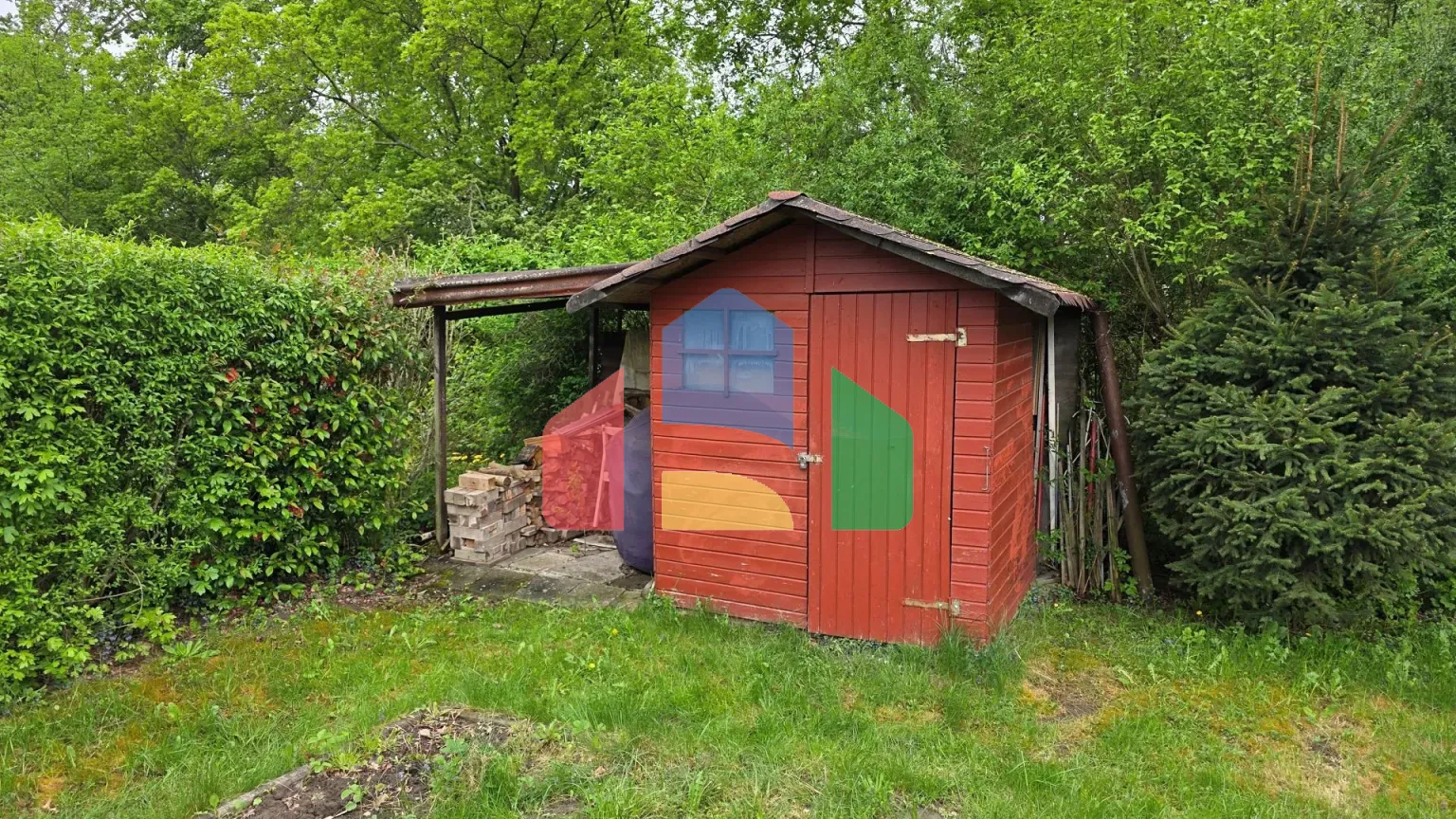 На продажу сады 400 m²