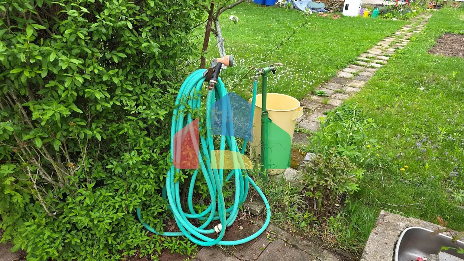 На продажу сады 400 m²