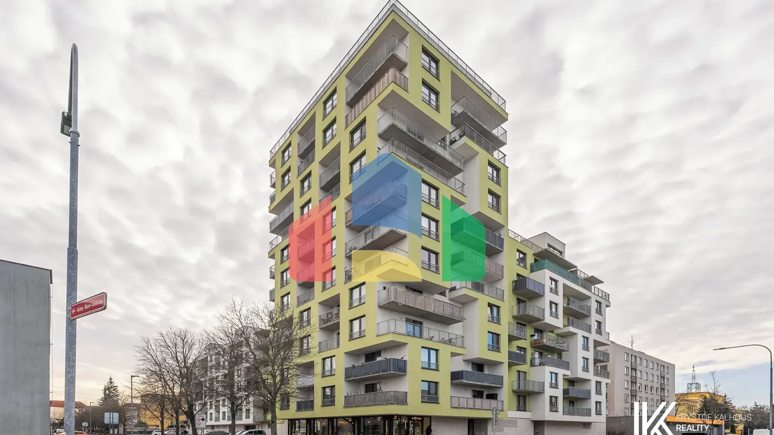 На продажу квартира 2-комн. студия 53 m²