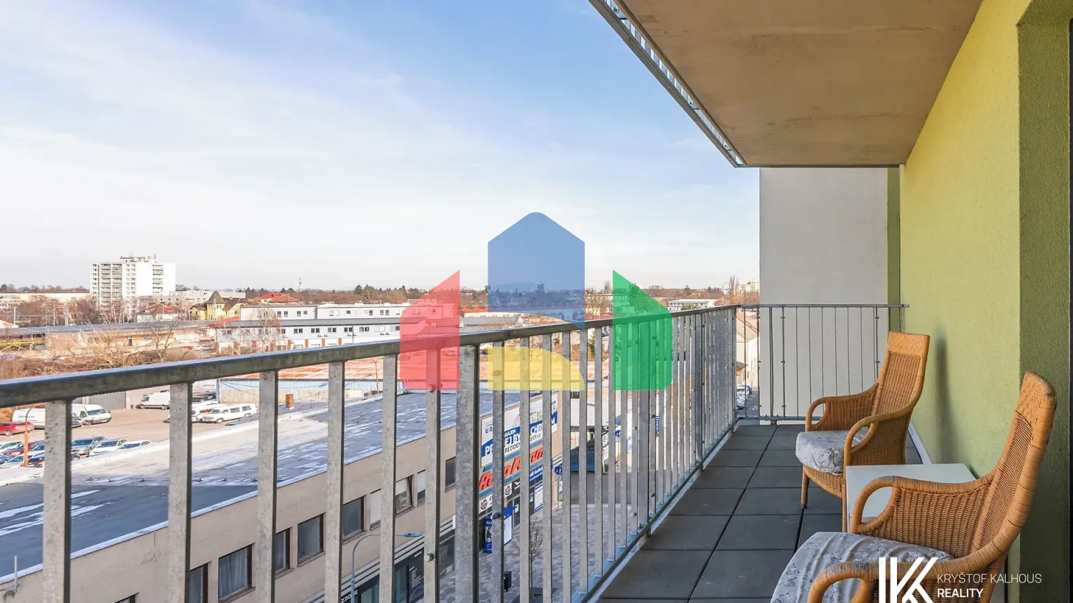 На продажу квартира 2-комн. студия 53 m²