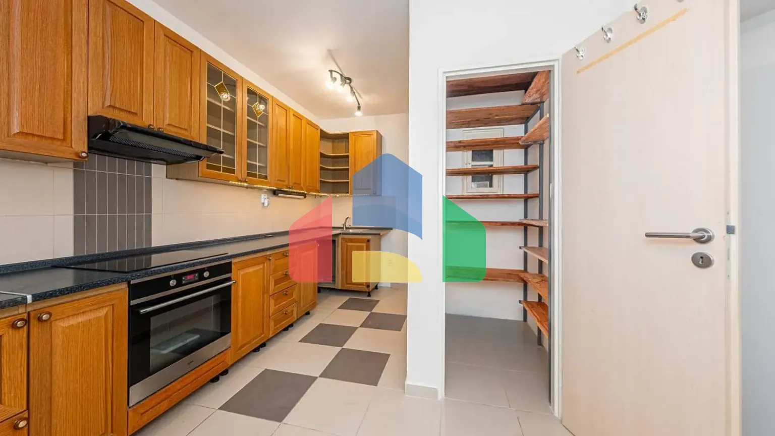 На продажу квартира 3+1 99 m²