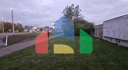 На продажу коммерческие участки 692 m²