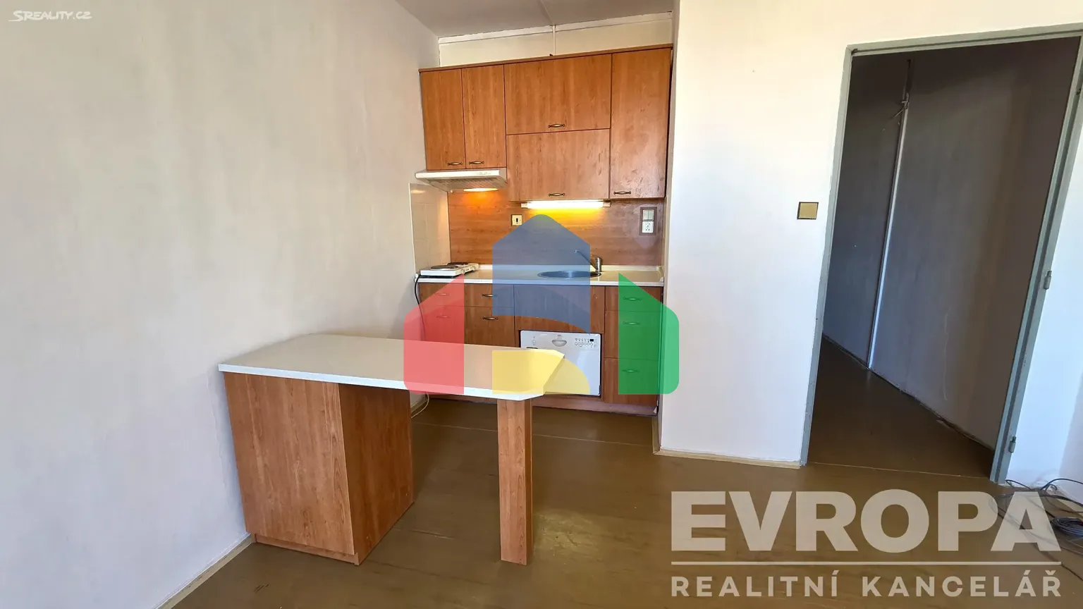 На продажу квартира 1-комн. студия 34 m²