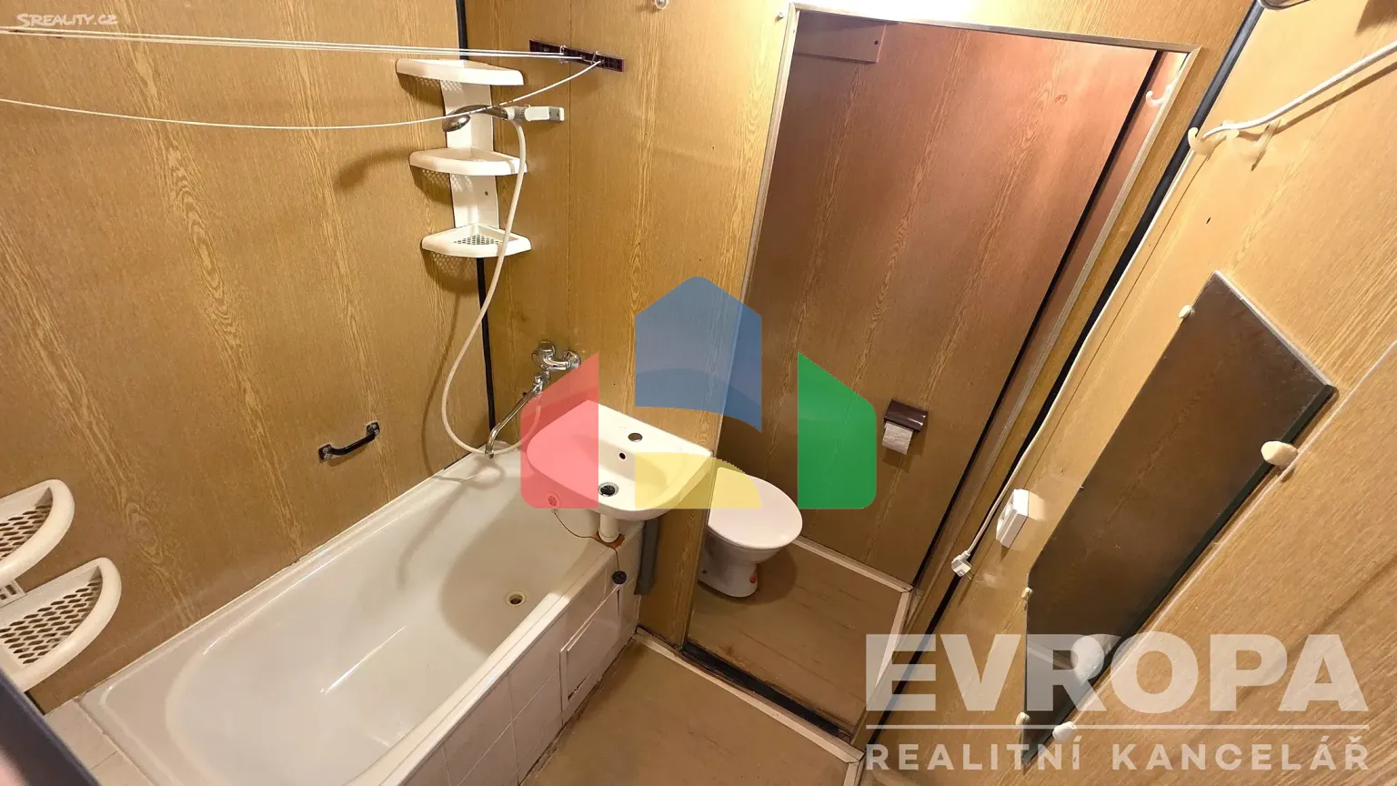 На продажу квартира 1-комн. студия 34 m²