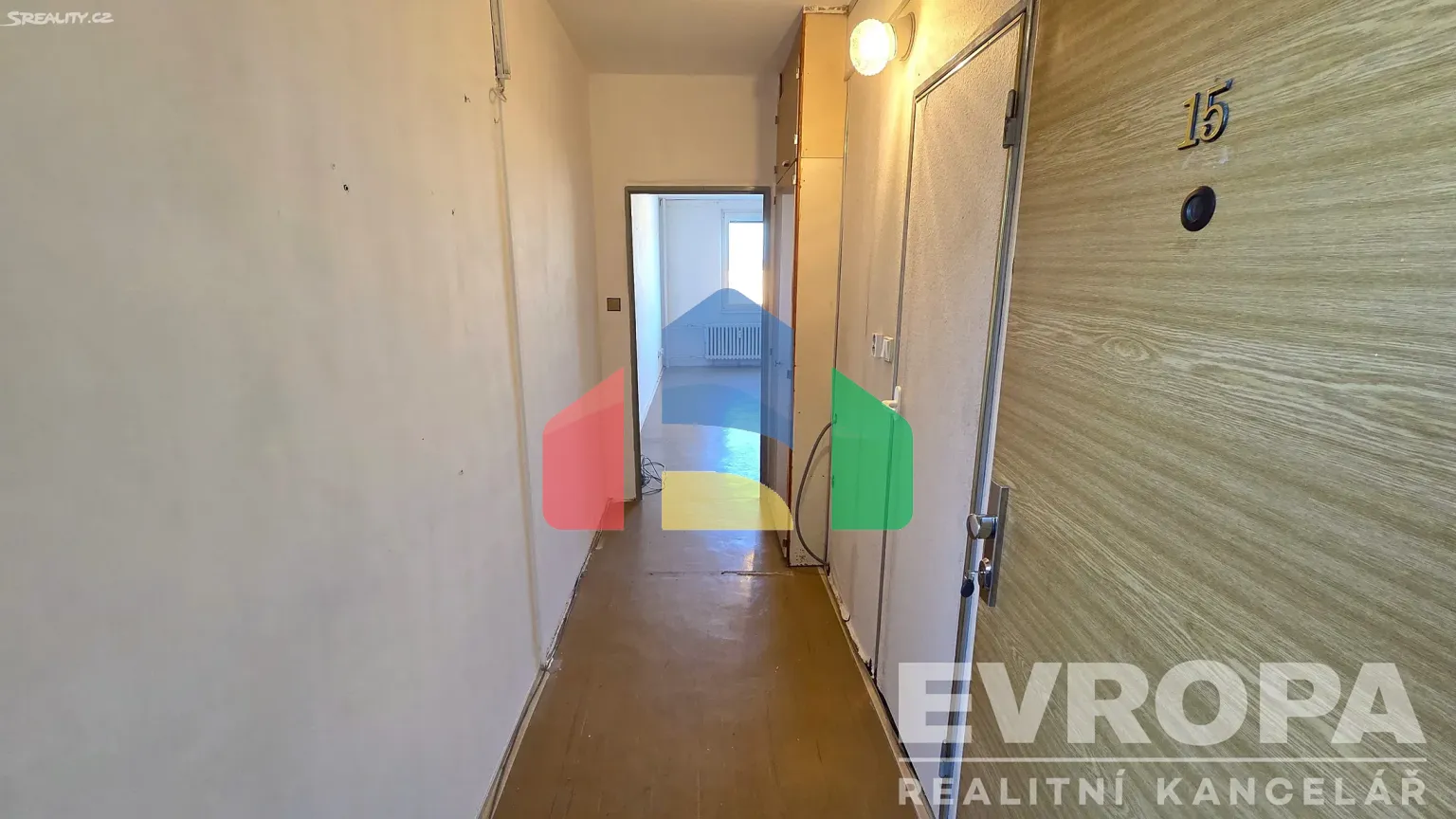 На продажу квартира 1-комн. студия 34 m²