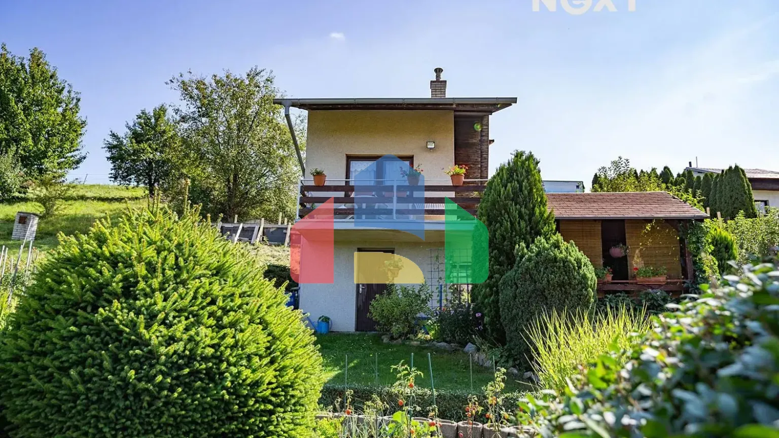 На продажу хижины 30 m², земельный участок 435 m²