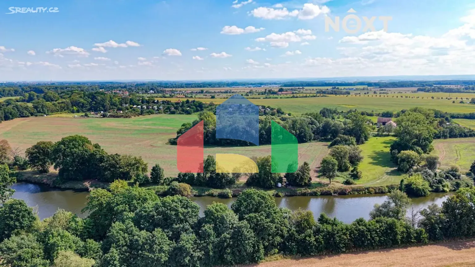 На продажу хижины 30 m², земельный участок 435 m²