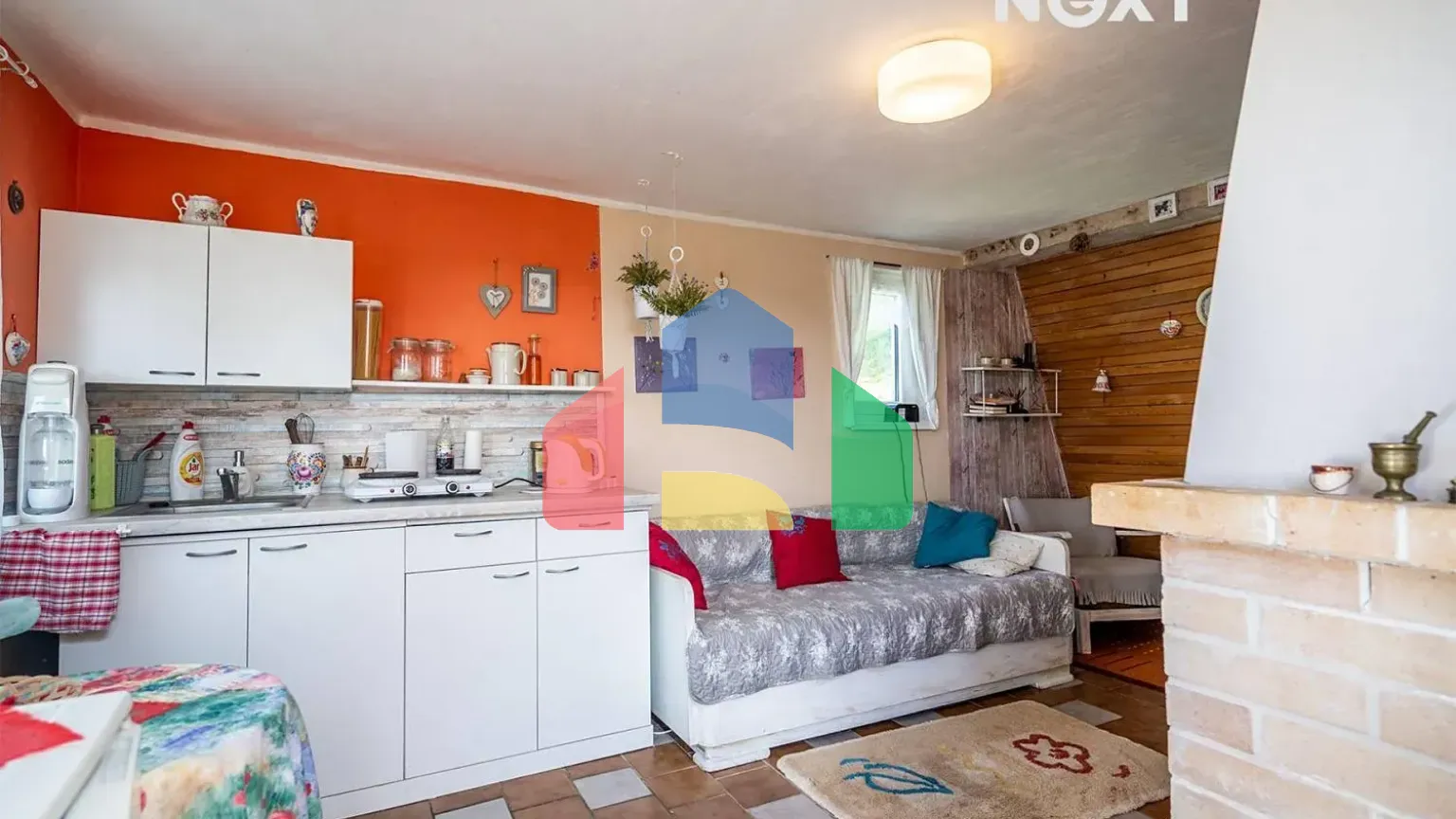 На продажу хижины 30 m², земельный участок 435 m²