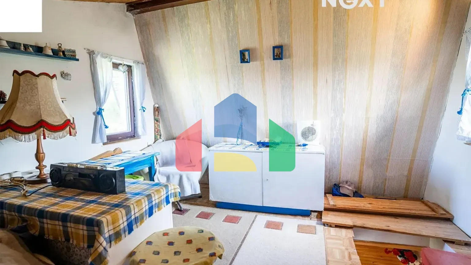 На продажу хижины 30 m², земельный участок 435 m²