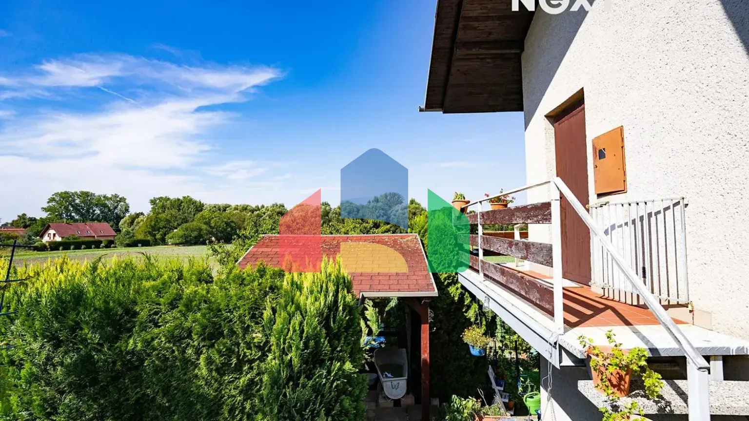 На продажу хижины 30 m², земельный участок 435 m²