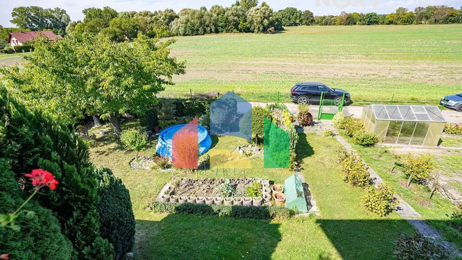 На продажу хижины 30 m², земельный участок 435 m²