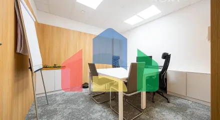 На продажу торговые помещения 200 m²