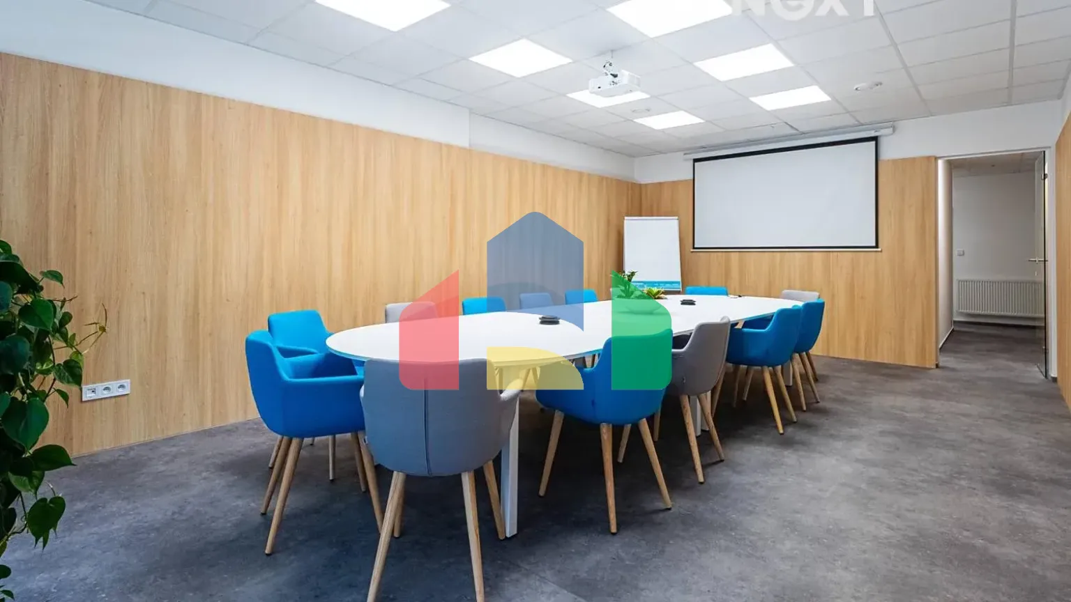 На продажу торговые помещения 200 m²