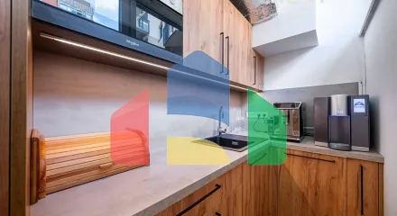 На продажу торговые помещения 200 m²