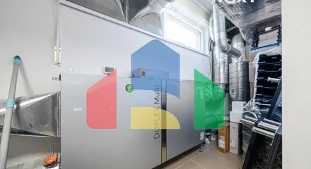 На продажу торговые помещения 200 m²