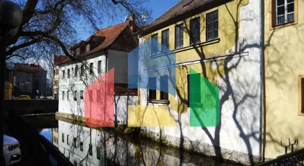 На продажу семейные дома 300 m², земельный участок 205 m²