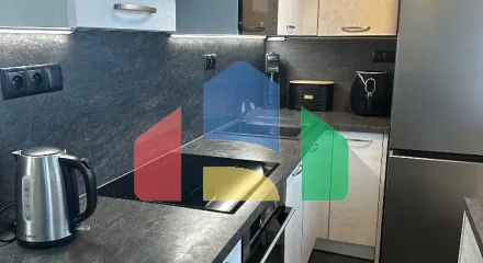 На продажу квартира 3-комн. студия 65 m²