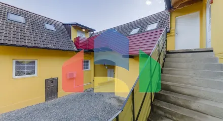 На продажу многоквартирные дома 898 m²