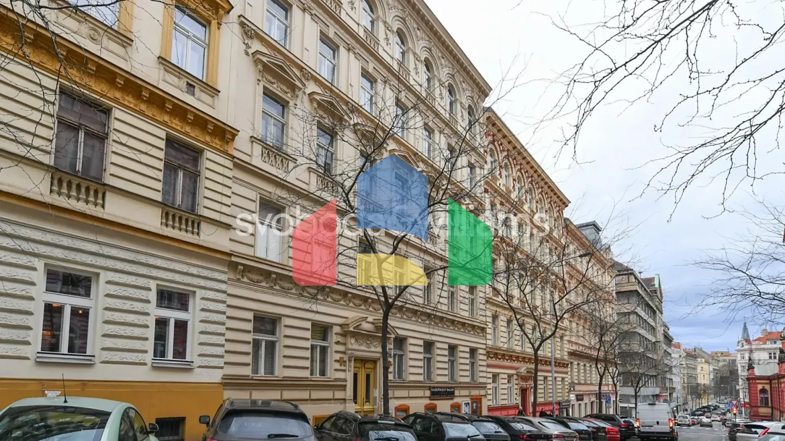 На продажу многоквартирные дома 947 m²