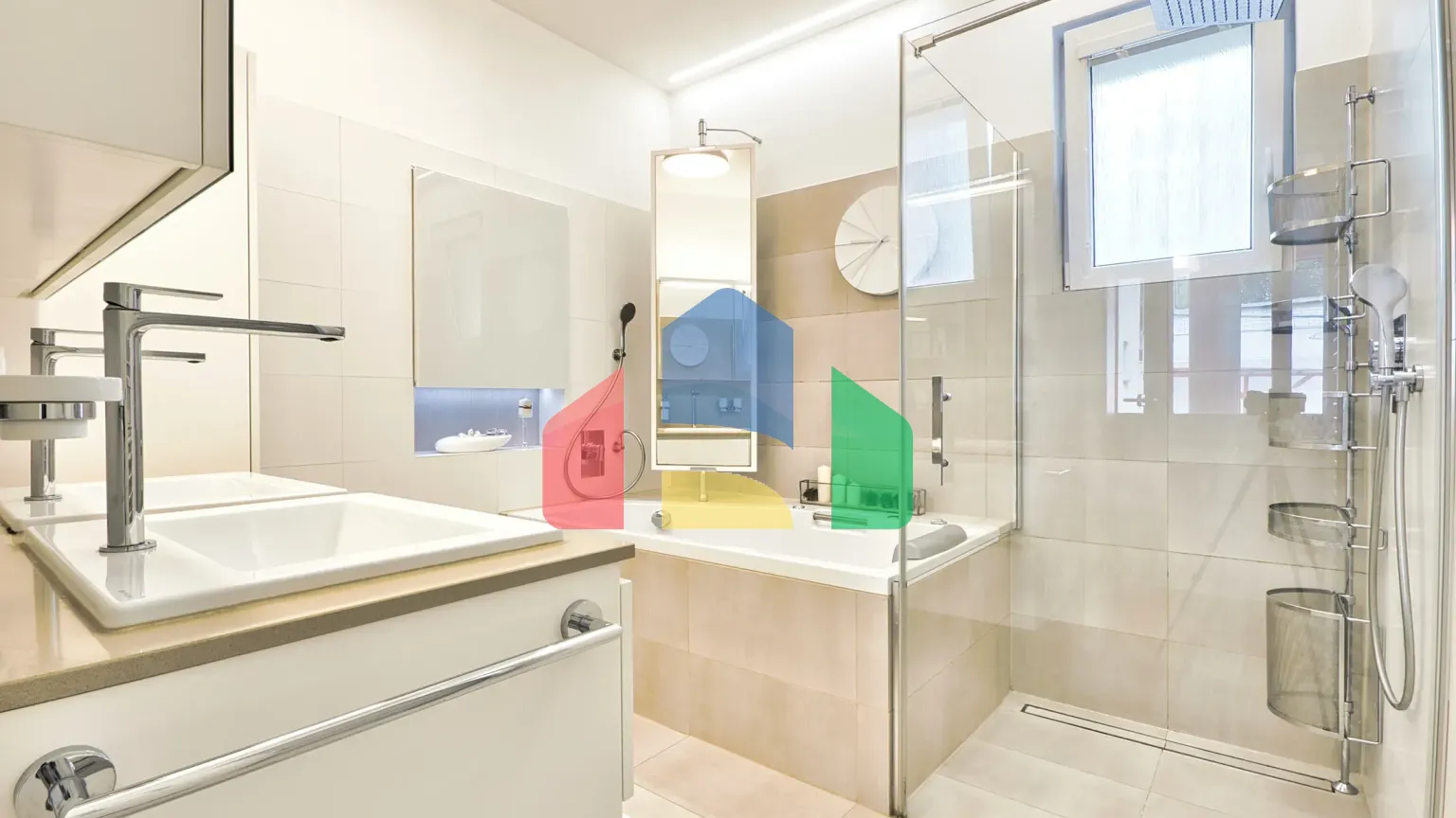 На продажу торговые помещения 402 m²