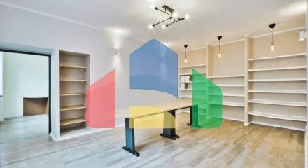 На продажу торговые помещения 402 m²