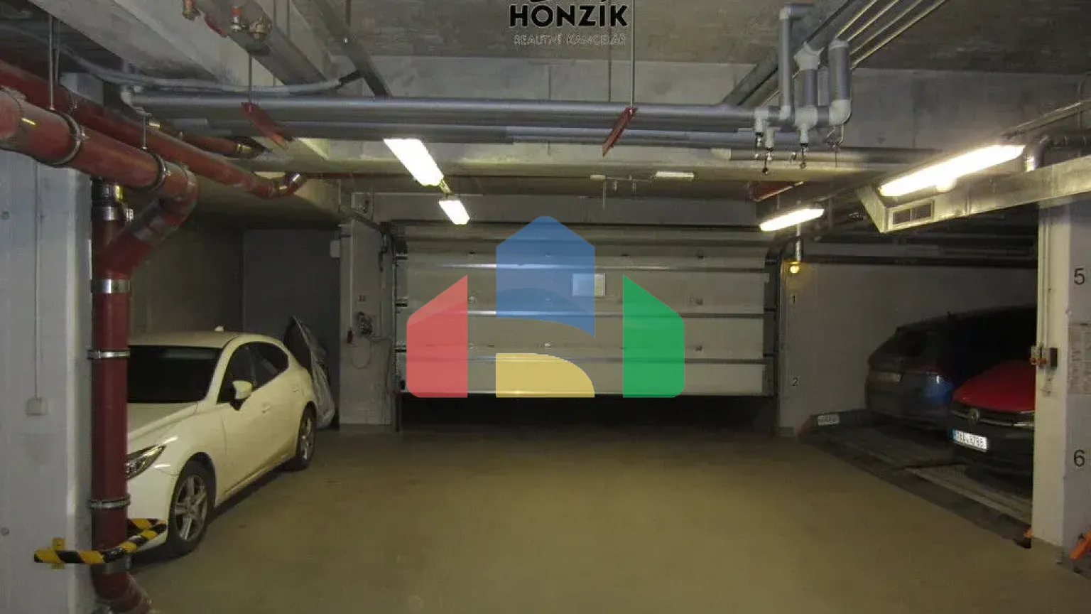 На продажу парковки 10 m²