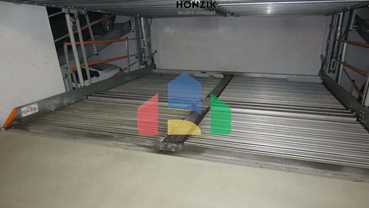 На продажу парковки 10 m²