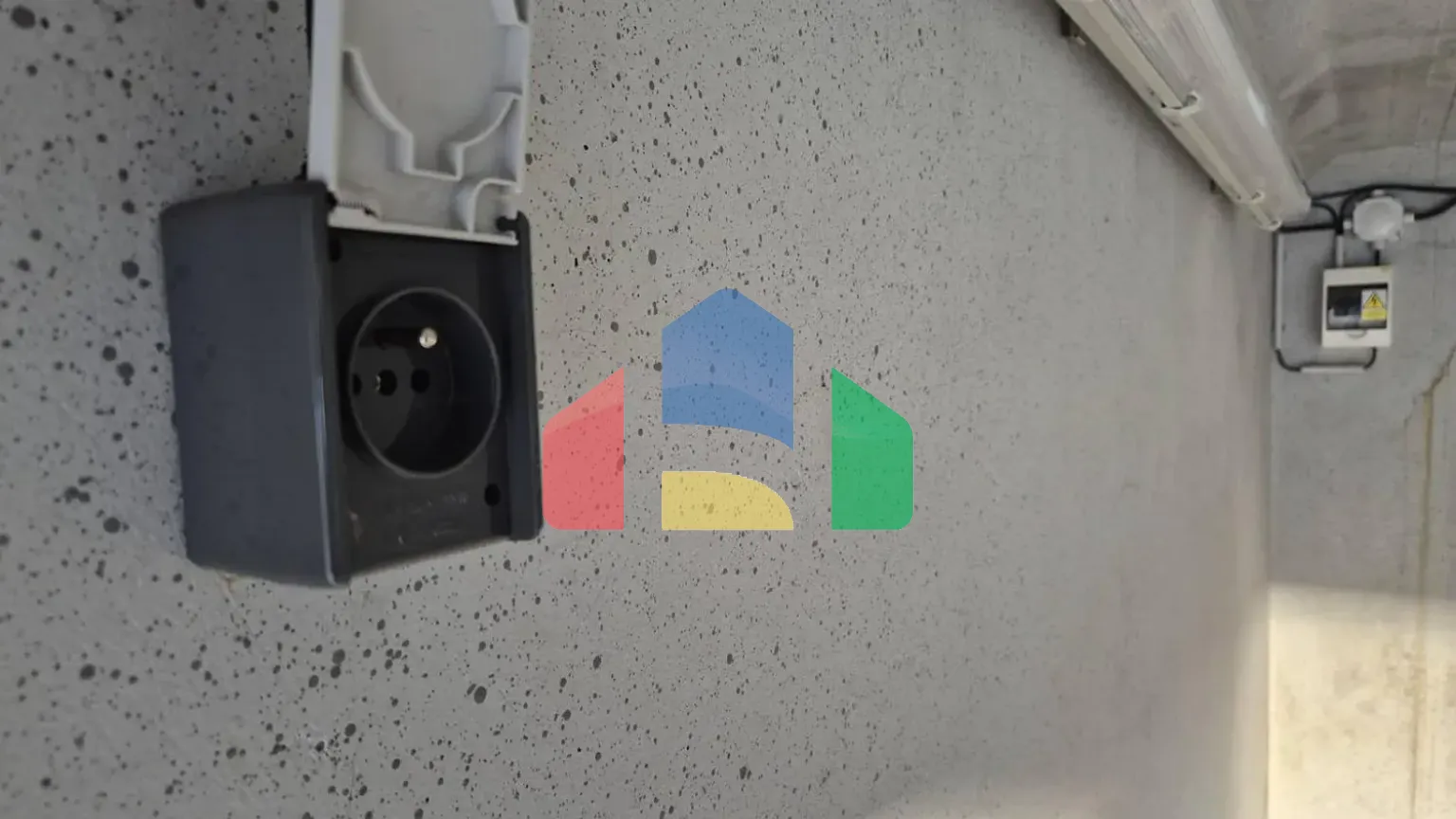 На продажу гаражи 16 m²