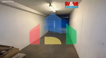 На продажу гаражи 18 m²