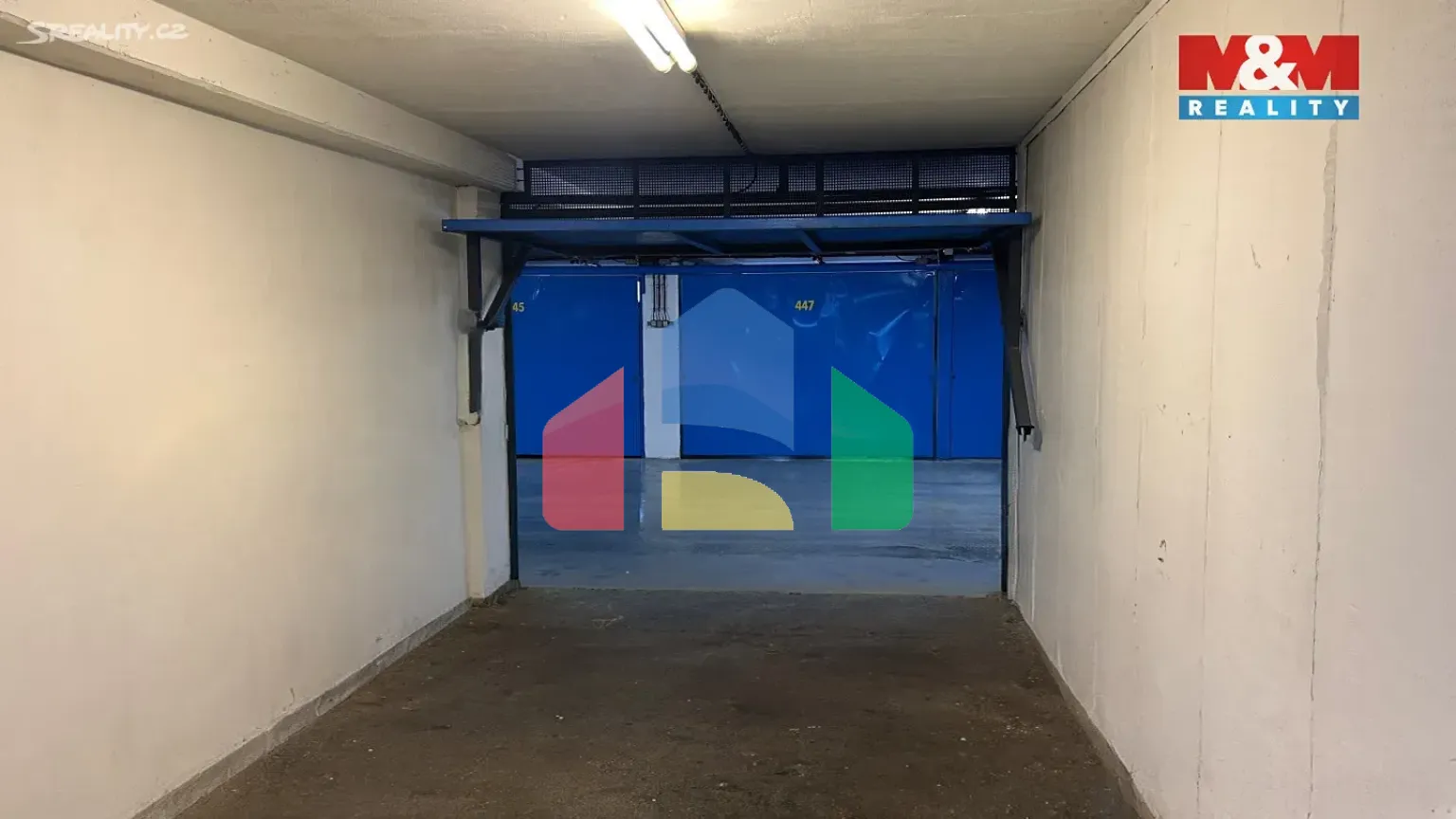 На продажу гаражи 18 m²