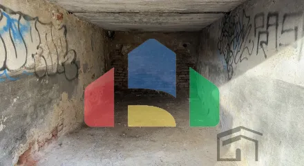 На продажу гаражи 18 m²