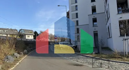 На продажу гаражи 18 m² На продажу гаражи 18 m²