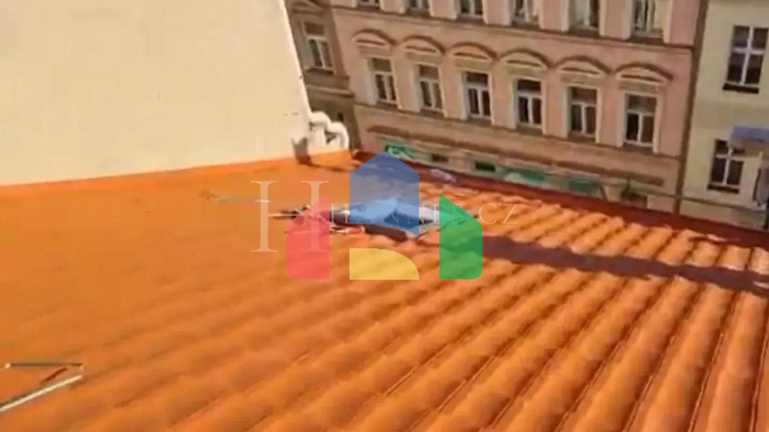 На продажу многоквартирные дома 1015 m²