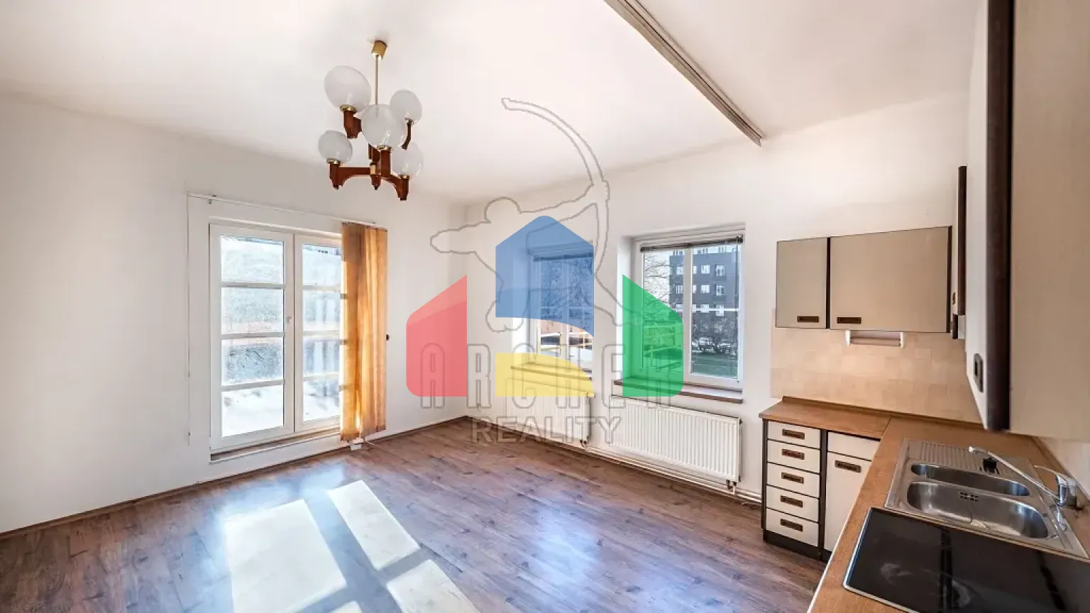 На продажу офисные помещения 319 m²