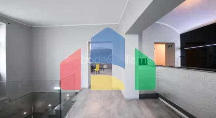 На продажу торговые помещения 403 m²