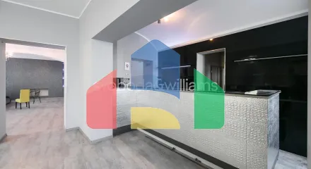 На продажу торговые помещения 403 m²