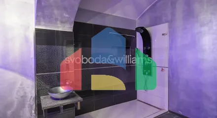 На продажу торговые помещения 403 m²