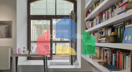 На продажу торговые помещения 210 m² На продажу торговые помещения 210 m²