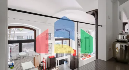 На продажу торговые помещения 210 m² На продажу торговые помещения 210 m²