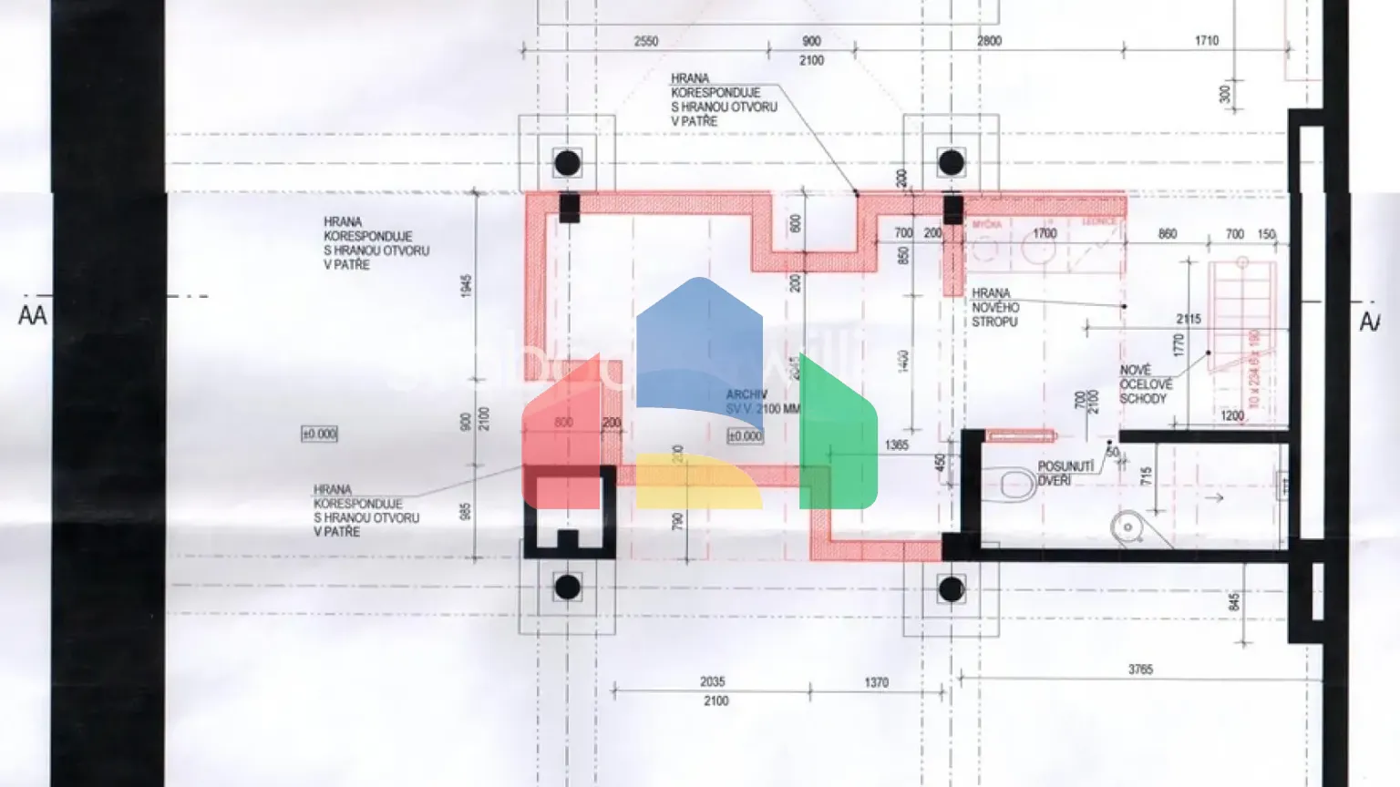На продажу торговые помещения 210 m²