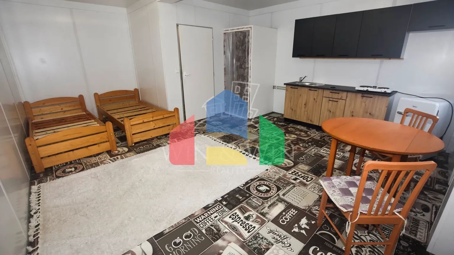 На продажу участки под строительство 407 m²