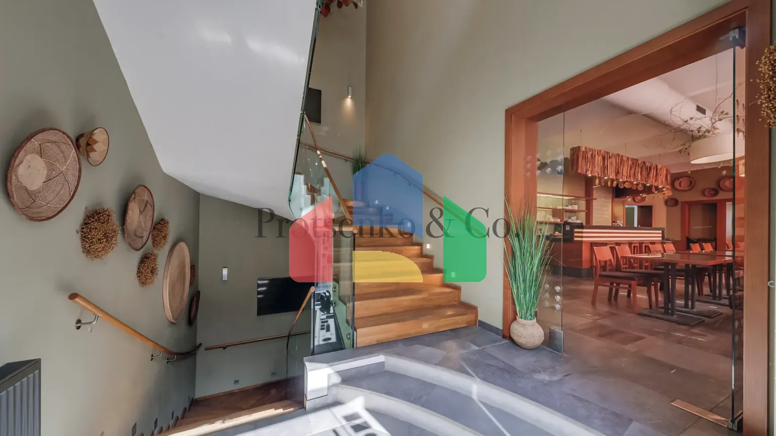 На продажу рестораны 230 m²