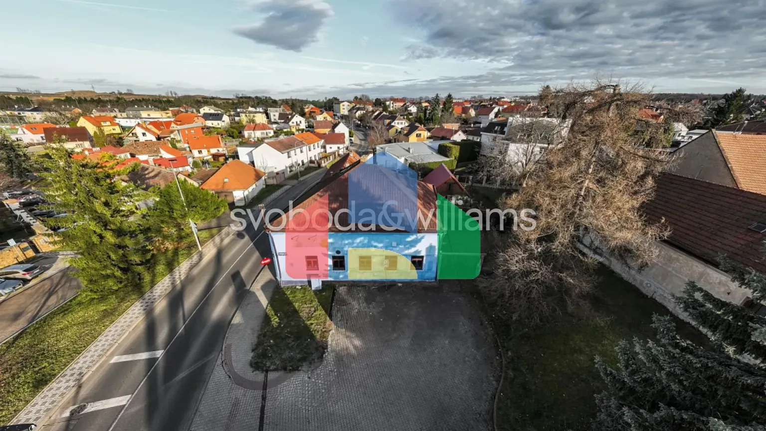 На продажу многоквартирные дома 359 m²