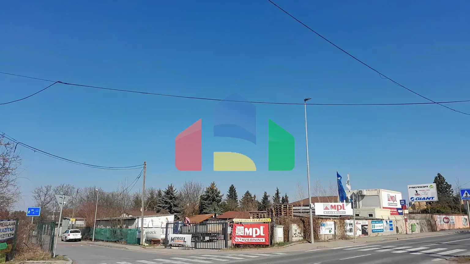 На продажу коммерческие участки 1312 m²