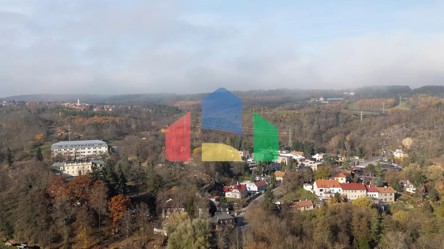 На продажу участки под строительство 550 m²