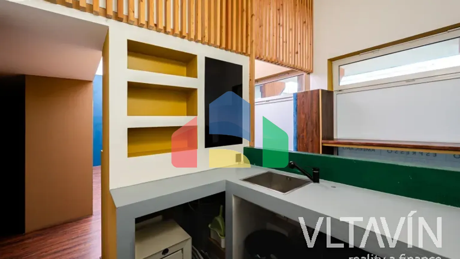 На продажу торговые помещения 53 m²